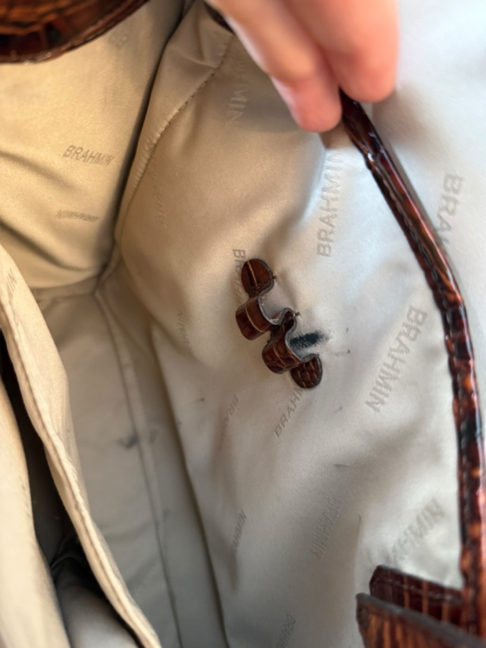 Alligator-Embossed Brown Leather Tote Bag with Detachable Strap - Picture 7 of 9